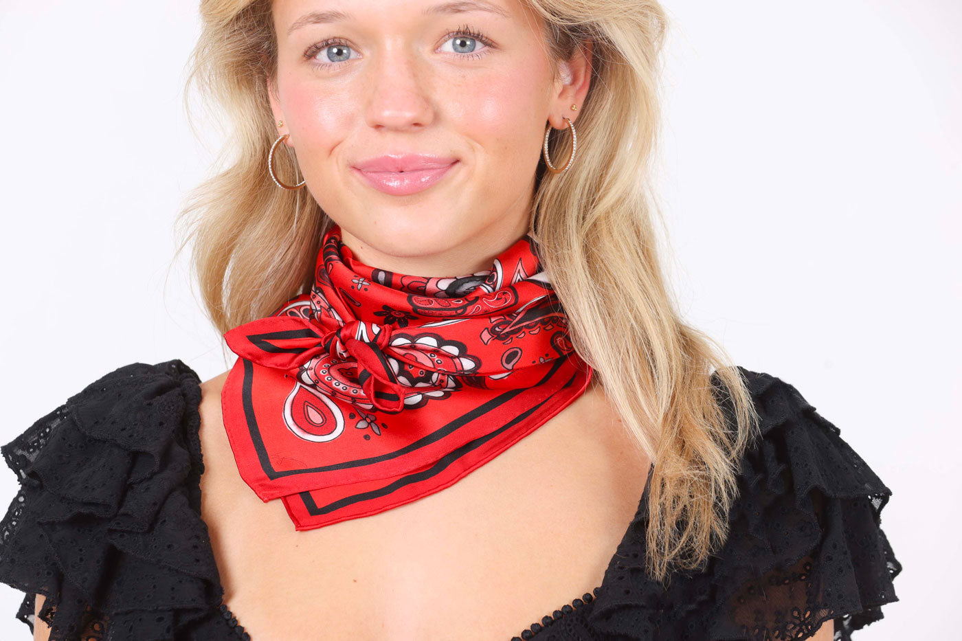 Black Scarlett Paisley Scarf