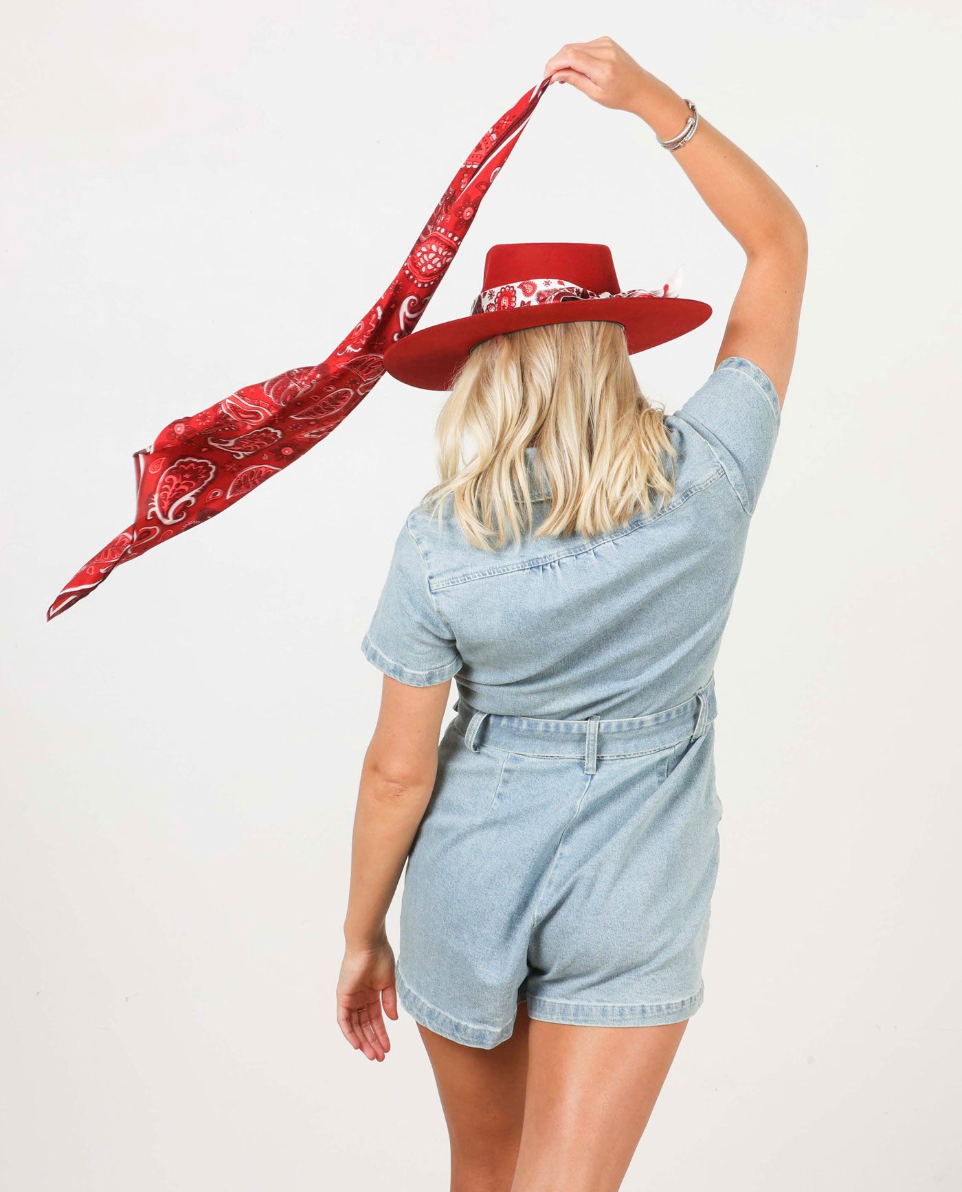 Crimson Cream Paisley Scarf