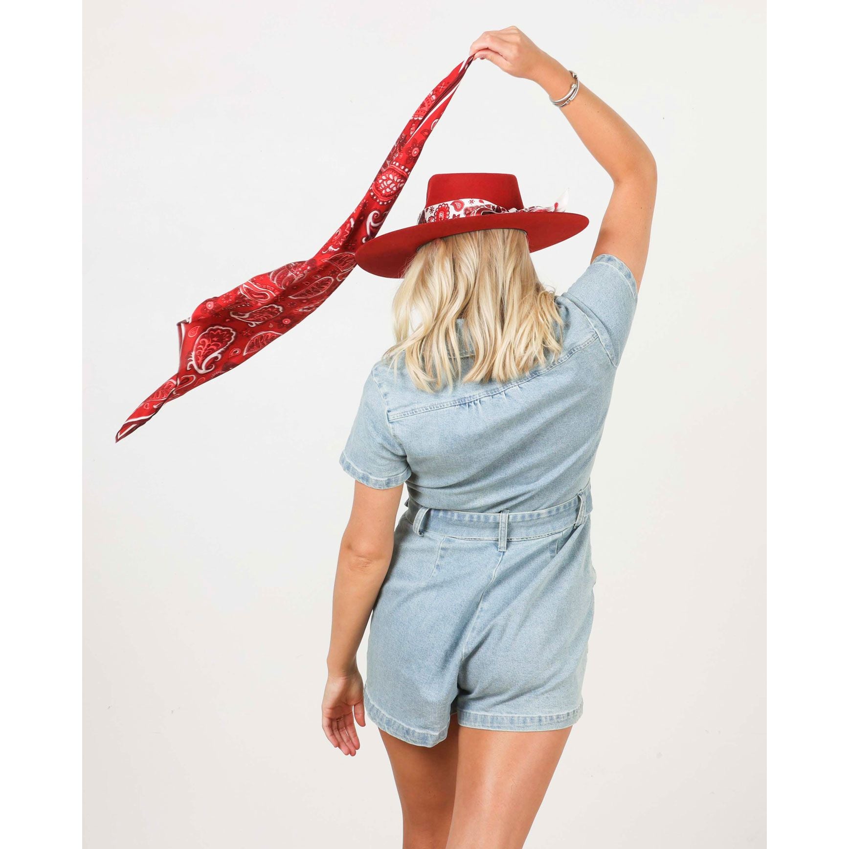 Crimson Cream Paisley Scarf