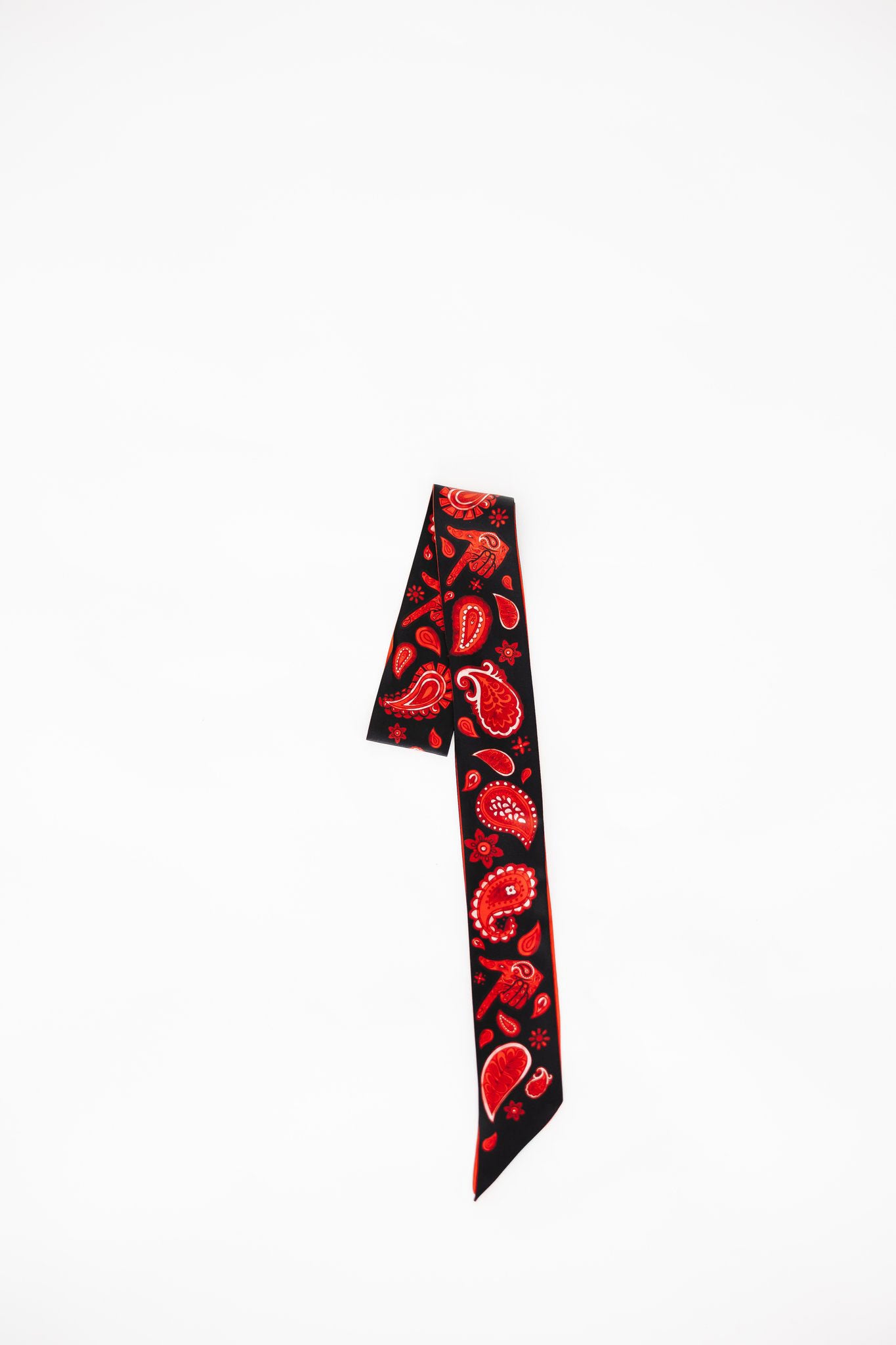 TAYLOR X Black Scarlett Silky
