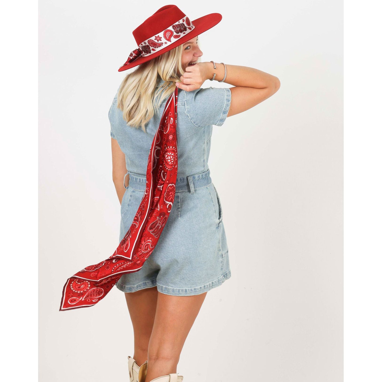 Crimson Cream Paisley Scarf