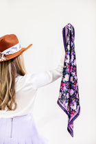 Floral Frog Scarf image 0